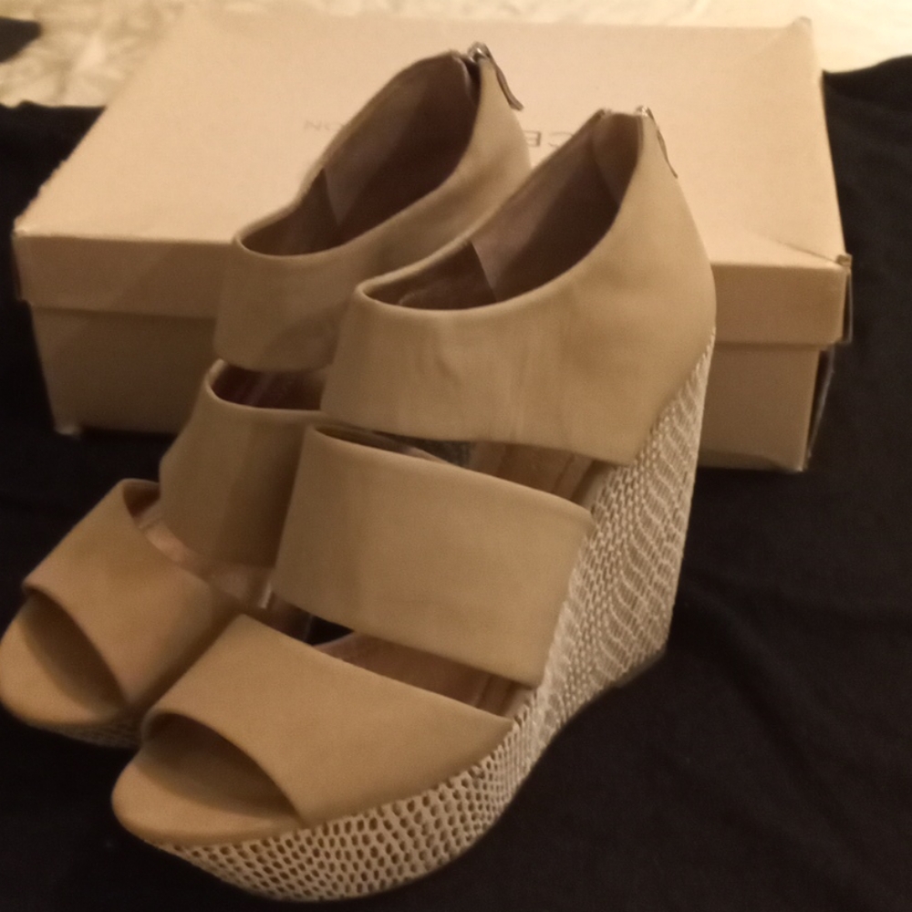 Bcbg women shoes